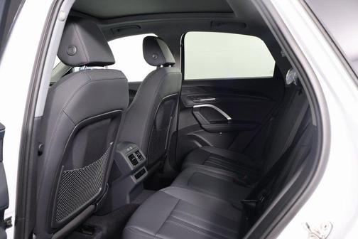 Arkona White 2026 Audi Q5 Sportback Premium TFSI quattro S tronic