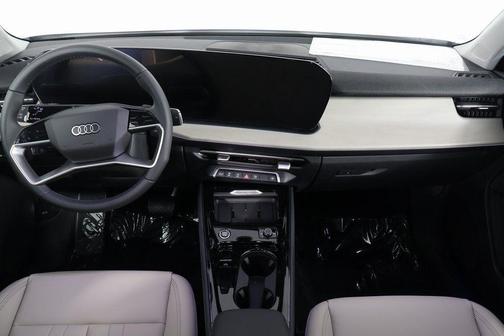 Arkona White 2026 Audi Q3 TFSI quattro S tronic