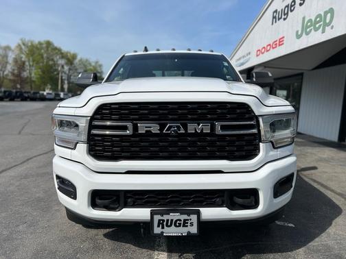 2022 RAM 3500 Big Horn