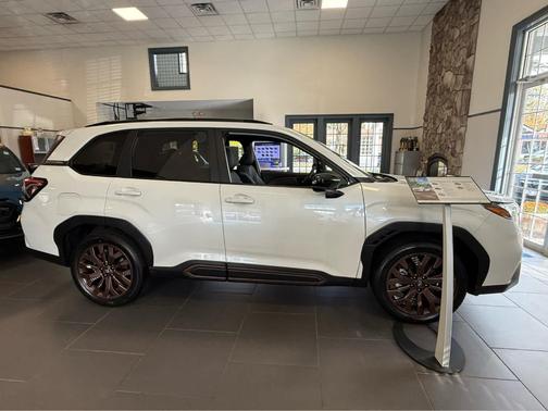 2025 Subaru Forester Sport