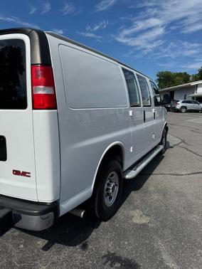 2023 GMC Savana 2500 Work Van