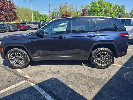 2024 Jeep Grand Cherokee 4xe Trailhawk