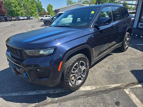 2024 Jeep Grand Cherokee 4xe Trailhawk