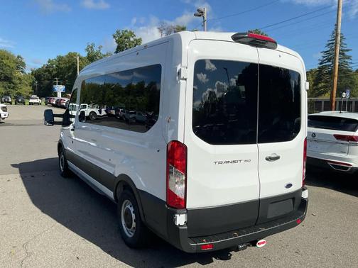 2025 Ford Transit-350 XL
