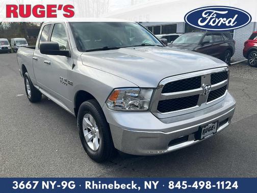 2017 RAM 1500 SLT