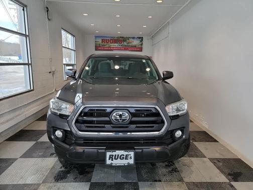 2018 Toyota Tacoma SR5