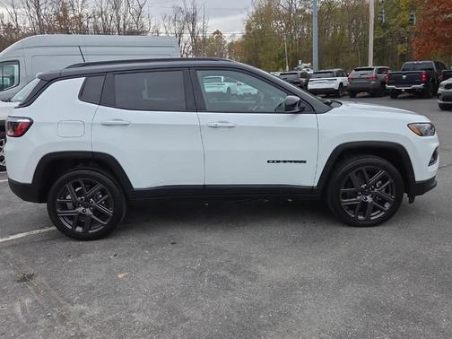 2026 Jeep Compass Limited Altitude
