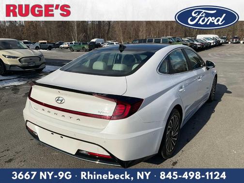 2022 Hyundai SONATA Hybrid Limited