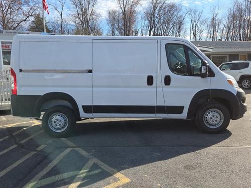 2026 RAM ProMaster 1500 Low Roof