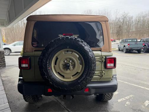 2026 Jeep Wrangler Sport