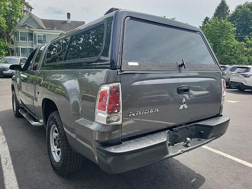 2009 Mitsubishi Raider LS Extended Cab