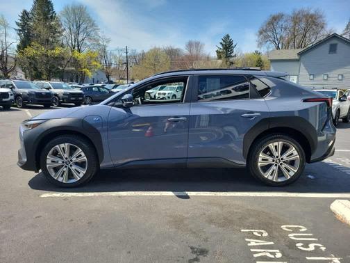 Harbor Mist Gray Pearl 2023 Subaru Solterra Limited