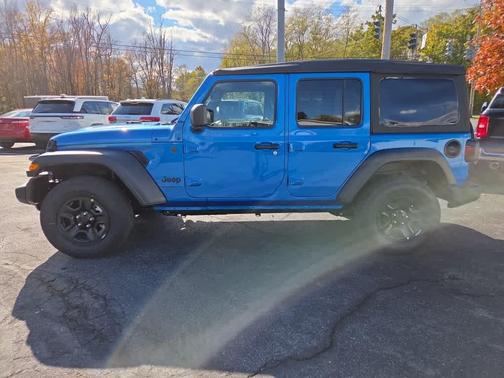 2026 Jeep Wrangler Sport