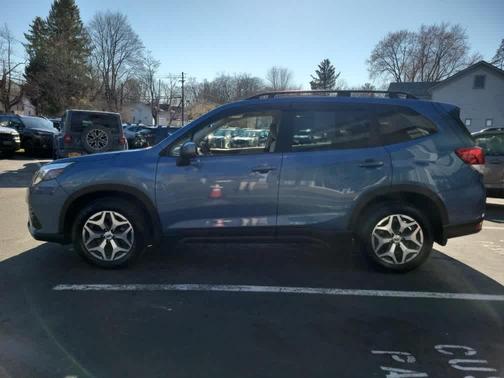 Horizon Blue Pearl 2023 Subaru Forester Premium