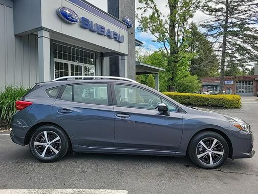 2023 Subaru Impreza 2.0i Premium