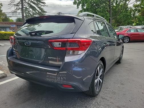 2023 Subaru Impreza 2.0i Premium