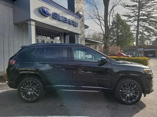 2022 Jeep Compass Altitude