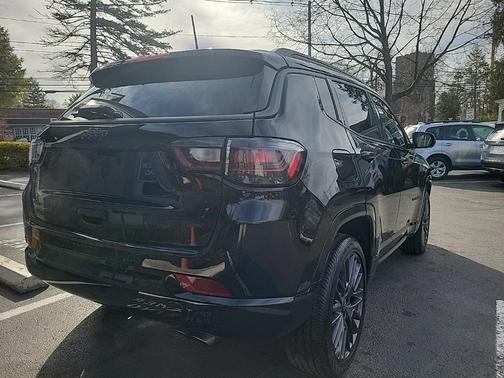 2022 Jeep Compass Altitude