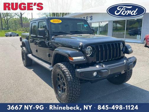 Black Clearcoat 2022 Jeep Gladiator Sport