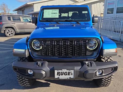 2026 Jeep Gladiator Sport