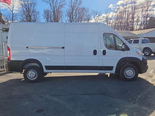 2026 RAM ProMaster 2500 High Roof