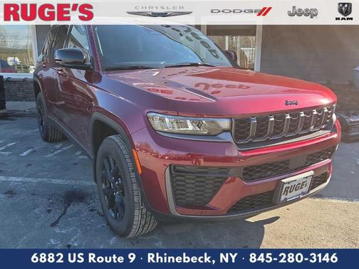 2026 Jeep Grand Cherokee Laredo