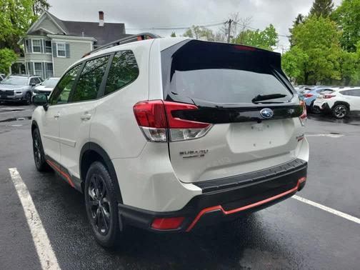 Crystal White Pearl 2021 Subaru Forester Sport