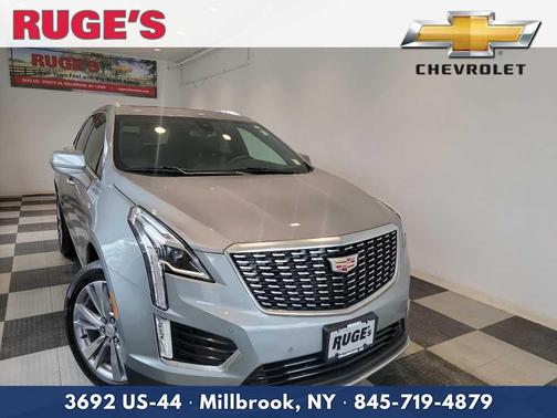 Silver Metallic 2024 Cadillac XT5 Premium Luxury