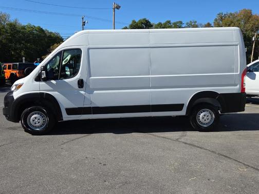 2025 RAM ProMaster 2500 High Roof