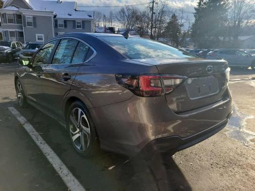 2022 Subaru Legacy 