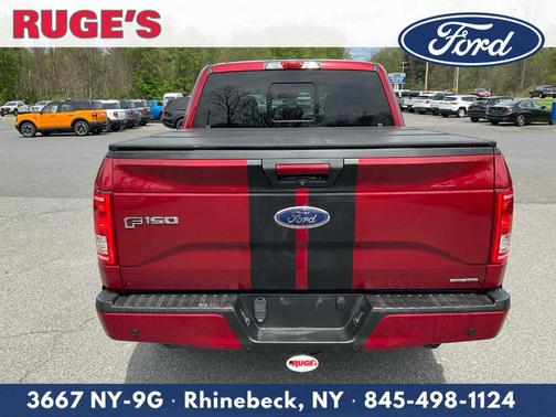 Ruby Red Metallic Tinted Clearcoat 2016 Ford F-150 XLT