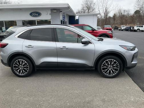 2023 Ford Escape PHEV