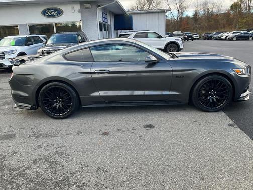 2016 Ford Mustang GT Premium