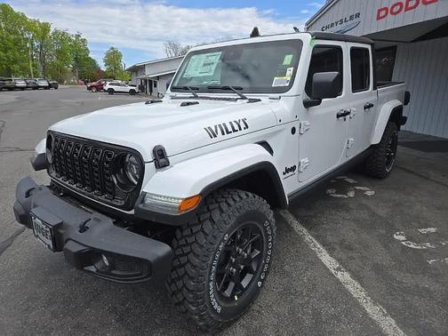 2025 Jeep Gladiator Sport
