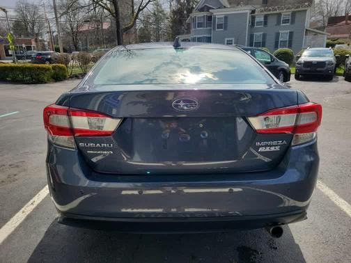 Carbide Gray Metallic 2017 Subaru Impreza Limited