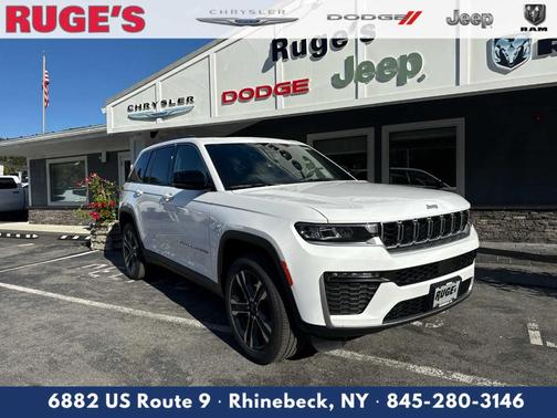 Bright White Clearcoat 2027 Jeep Grand Cherokee Limited