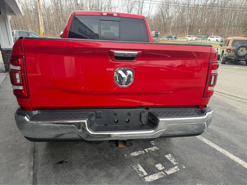 2022 RAM 3500 Laramie