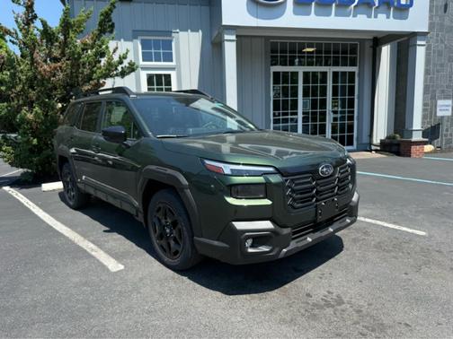 Deep Emerald Green 2026 Subaru Outback Limited