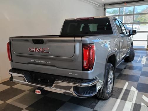 Sterling 2025 GMC Sierra 1500 SLT