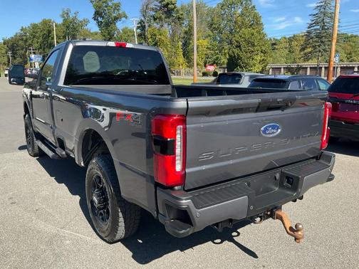 2023 Ford F-250 XL