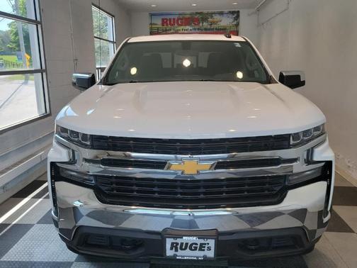 Summit White 2019 Chevrolet Silverado 1500 LT