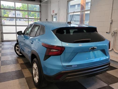 Marina Blue 2025 Chevrolet Trax LS
