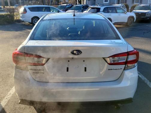 2019 Subaru Impreza 2.0i