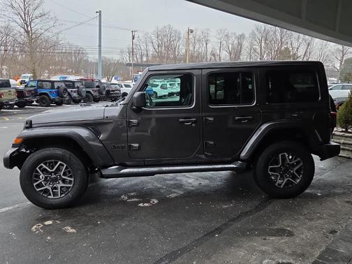 2026 Jeep Wrangler Sahara