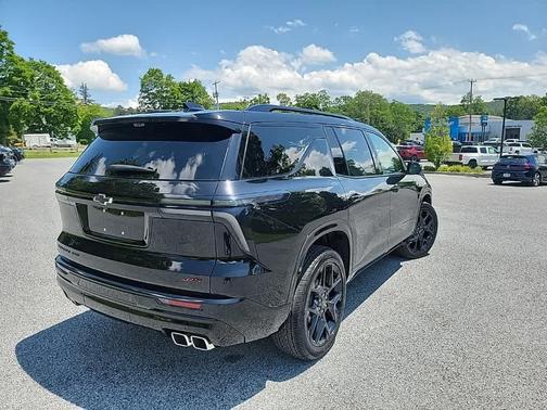 2025 Chevrolet Traverse RS