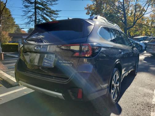 2021 Subaru Outback Touring