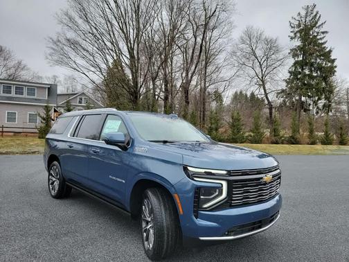 Lakeshore Blue Metallic 2026 Chevrolet Suburban High Country