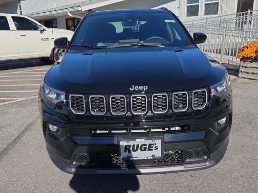 2026 Jeep Compass Limited Altitude
