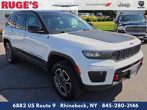 2022 Jeep Grand Cherokee Trailhawk