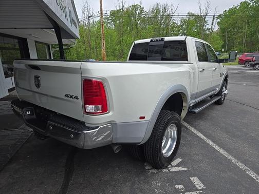 2018 RAM 3500 Laramie